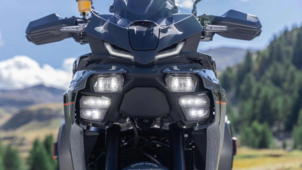 TRACER 900 GT